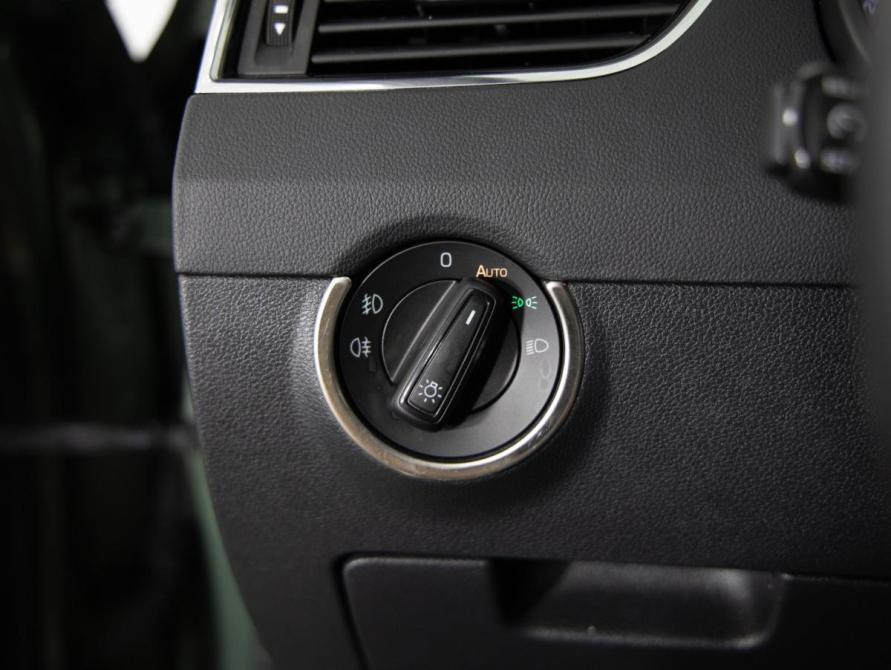 Skoda Octavia III (A7) Рестайлинг Санкт-Петербург  - изображение 19