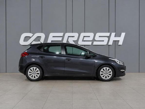 Kia Ceed II Рестайлинг с пробегом 2016 года, цена 1 149 000 рублей, 160204 км, хэтчбек, Автокод Объявления