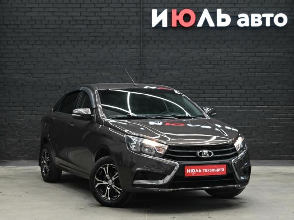 Lada (ВАЗ) Vesta I с пробегом 2018 года, цена 900 000 рублей, 195524 км, седан, Автокод Объявления