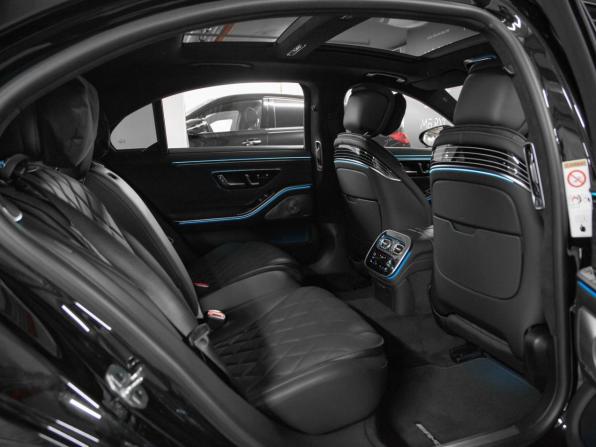Новый Mercedes-Benz S-Класс VII (W223) Рестайлинг 2026 года, цена 35 280 000 рублей, седан, Автокод Объявления