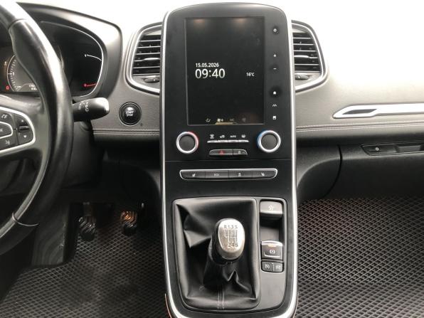 Renault Scenic IV с пробегом 2017 года, цена 1 663 500 рублей, 170290 км, компактвэн, Автокод Объявления