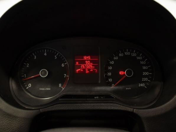 Volkswagen Polo V с пробегом 2010 года, цена 640 000 рублей, 267326 км, седан, Автокод Объявления