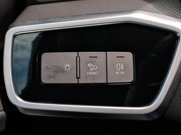 Audi A6 V (C8) с пробегом 2020 года, цена 4 500 000 рублей, 96104 км, седан, Автокод Объявления