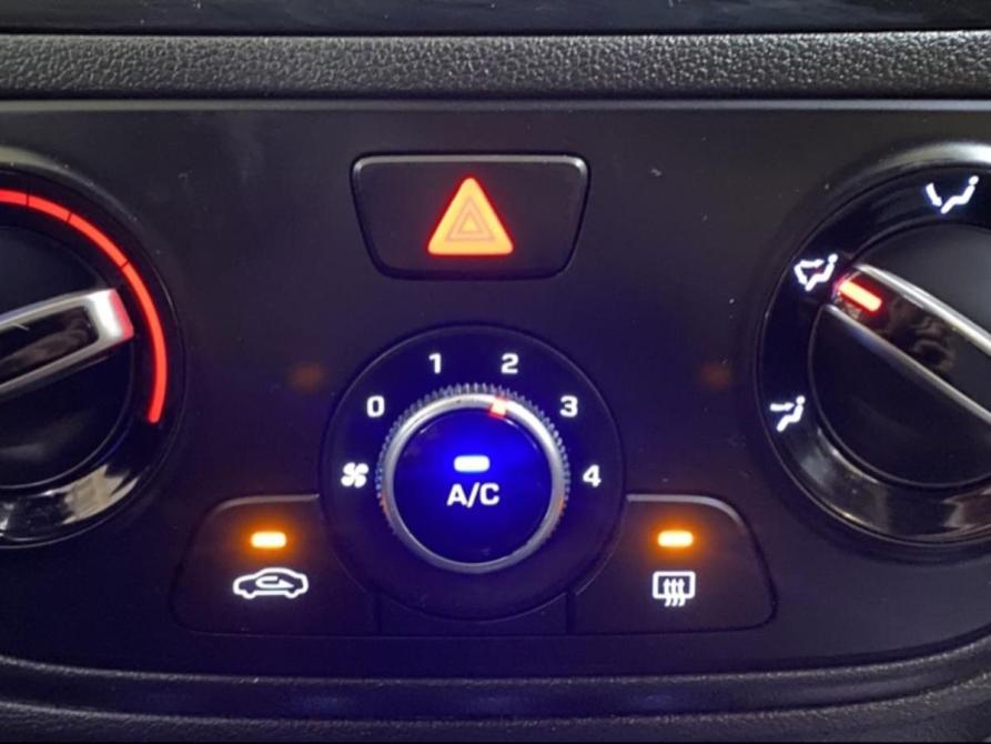 Hyundai Solaris II Рестайлинг Курск  - изображение 13