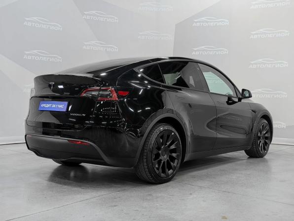 Tesla Model Y I с пробегом 2022 года, цена 4 300 000 рублей, 19000 км, внедорожник, Автокод Объявления