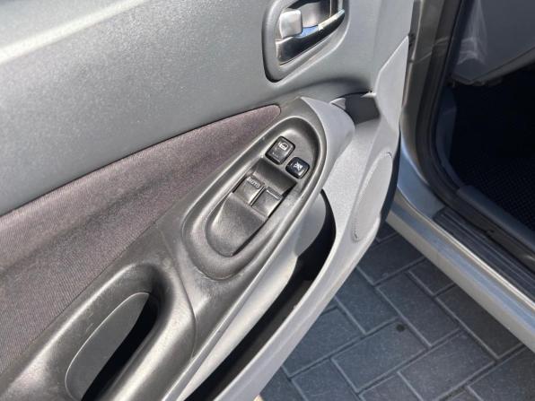 Nissan Almera II (N16) Рестайлинг с пробегом 2006 года, цена 390 000 рублей, 197931 км, седан, Автокод Объявления