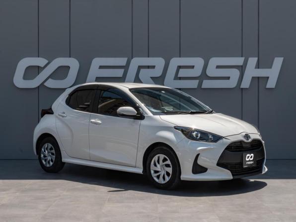 Toyota Yaris IV с пробегом 2020 года, цена 1 210 000 рублей, 47603 км, хэтчбек, Автокод Объявления