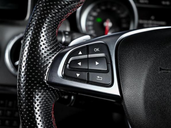 Mercedes-Benz CLA I (C117 X117) Рестайлинг с пробегом 2016 года, цена 1 750 000 рублей, 93592 км, седан, Автокод Объявления