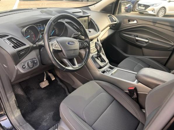 Ford Kuga II Рестайлинг с пробегом 2018 года, цена 1 659 000 рублей, 131770 км, внедорожник, Автокод Объявления