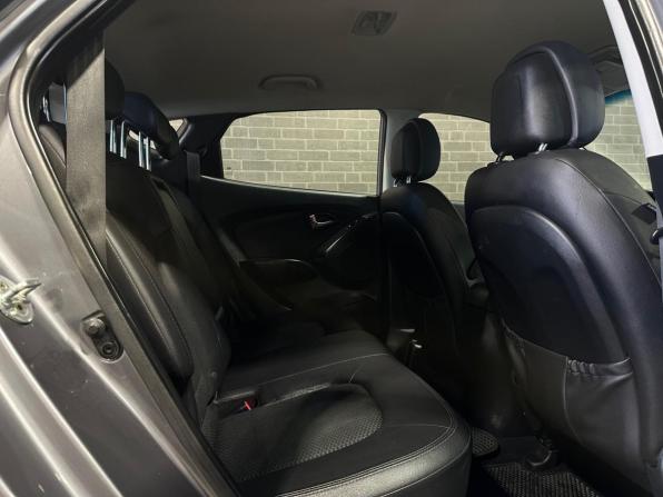 Hyundai ix35 I с пробегом 2012 года, цена 800 000 рублей, 127332 км, внедорожник, Автокод Объявления