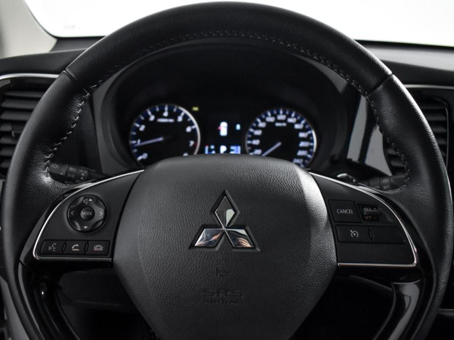 Mitsubishi Outlander III Рестайлинг 3 Санкт-Петербург  - изображение 17