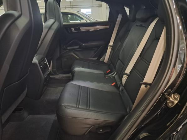 Porsche Cayenne III с пробегом 2022 года, цена 10 250 000 рублей, 45286 км, внедорожник, Автокод Объявления