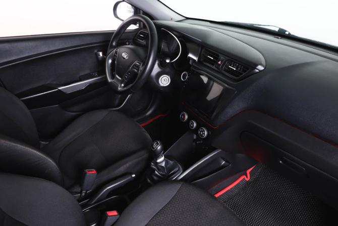 Kia Rio III Рестайлинг с пробегом 2016 года, цена 919 000 рублей, 243216 км, седан, Автокод Объявления