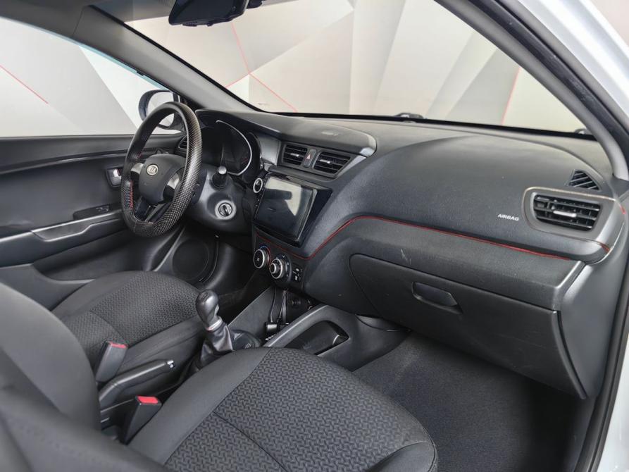 Kia Rio III Москва  - изображение 12