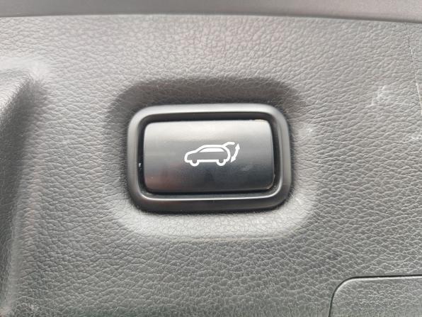 Hyundai Santa Fe IV Рестайлинг с пробегом 2021 года, цена 2 719 000 рублей, 157600 км, внедорожник, Автокод Объявления