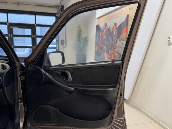 Chevrolet Niva I Рестайлинг с пробегом 2014 года, цена 575 000 рублей, 204345 км, внедорожник, Автокод Объявления