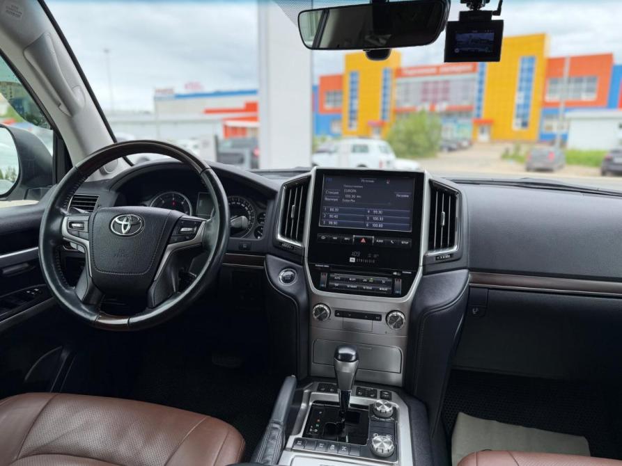 Toyota Land Cruiser 200 Series Рестайлинг 2 Сыктывкар  - изображение 31