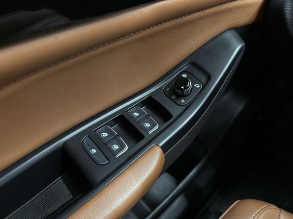 FAW Bestune B70 I с пробегом 2023 года, цена 1 370 000 рублей, 11839 км, лифтбек, Автокод Объявления