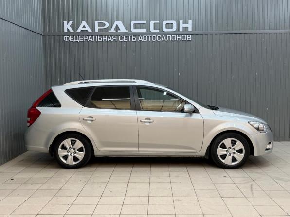 Kia Ceed I Рестайлинг с пробегом 2012 года, цена 820 000 рублей, 200942 км, универсал, Автокод Объявления