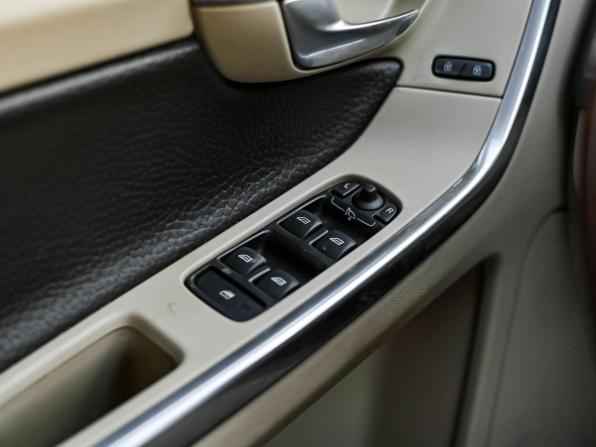 Volvo XC60 I с пробегом 2011 года, цена 1 230 000 рублей, 255976 км, внедорожник, Автокод Объявления
