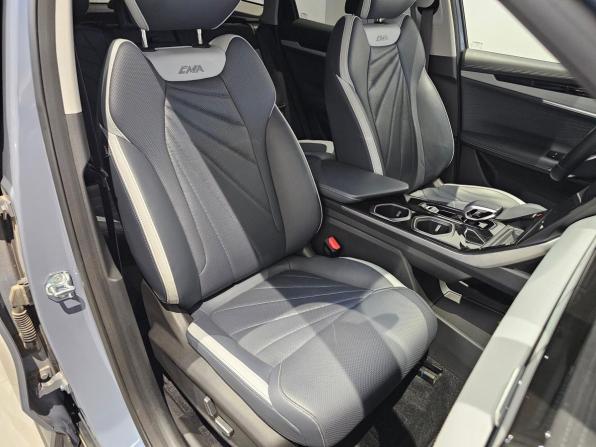 Geely Atlas II с пробегом 2023 года, цена 2 629 000 рублей, 44405 км, внедорожник, Автокод Объявления