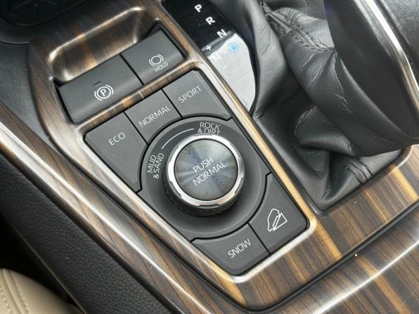 Toyota RAV4 V (XA50) с пробегом 2021 года, цена 3 250 000 рублей, 55668 км, внедорожник, Автокод Объявления