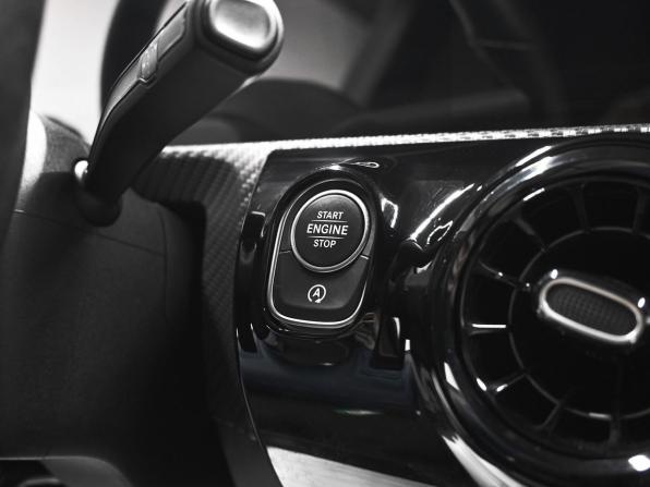 Mercedes-Benz A-Класс IV (W177) с пробегом 2019 года, цена 1 950 000 рублей, 154999 км, хэтчбек, Автокод Объявления
