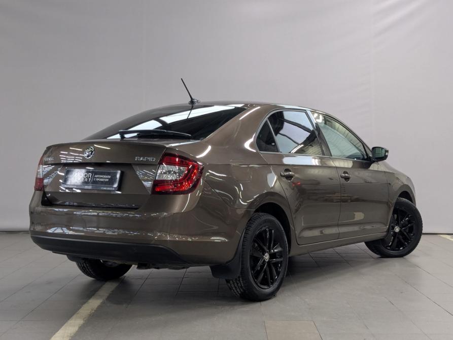 Skoda Rapid I Рестайлинг Москва  - изображение 15