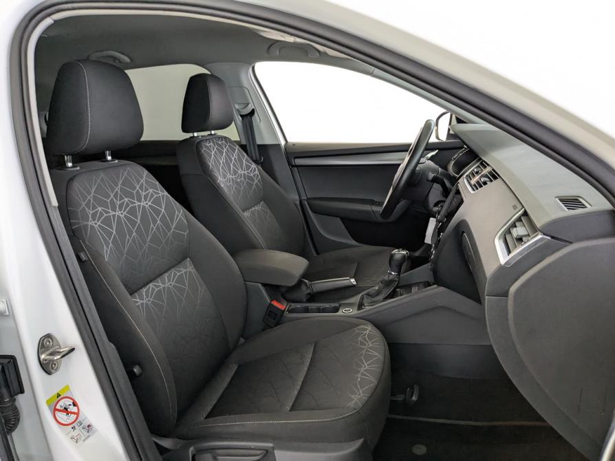 Skoda Octavia III (A7) Рестайлинг Москва  - изображение 22