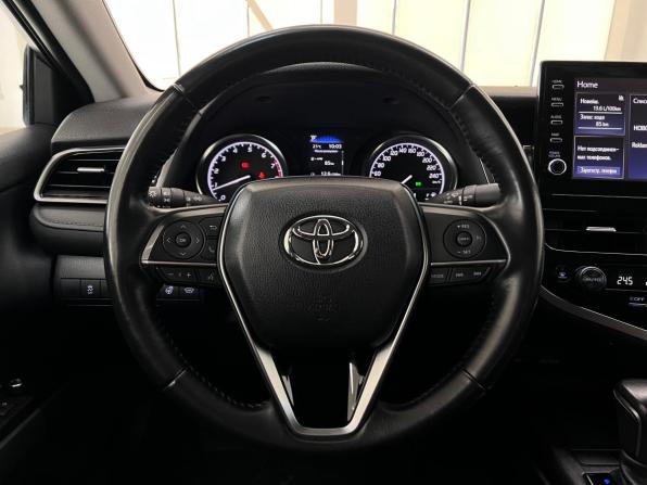 Toyota Camry VIII (XV70) Рестайлинг с пробегом 2021 года, цена 3 595 000 рублей, 33811 км, седан, Автокод Объявления