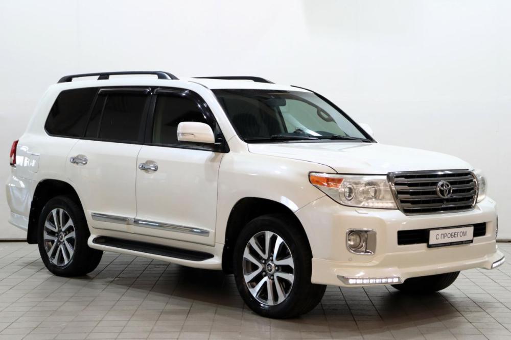 Toyota Land Cruiser 200 Series Рестайлинг 1 Сургут  - изображение 3