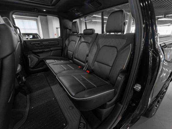 Ram 1500 V Рестайлинг с пробегом 2024 года, цена 11 200 000 рублей, 40 км, пикап, Автокод Объявления