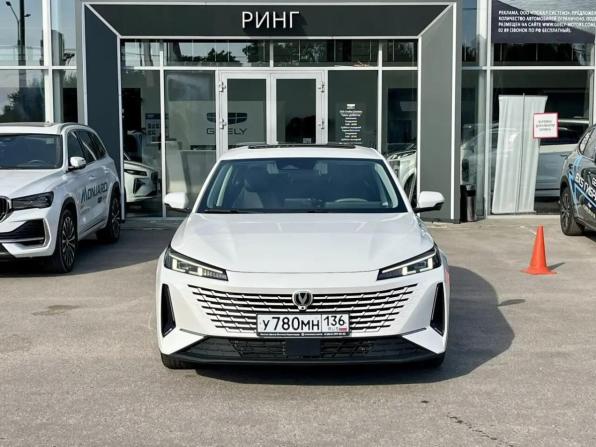 Changan Lamore с пробегом 2023 года, цена 1 820 000 рублей, 48778 км, седан, Автокод Объявления