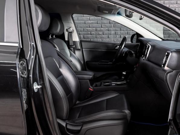 Kia Sportage IV Рестайлинг с пробегом 2018 года, цена 2 000 000 рублей, 199581 км, внедорожник, Автокод Объявления