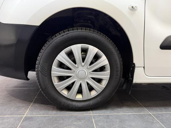 Peugeot Partner II Рестайлинг с пробегом 2012 года, цена 980 000 рублей, 73606 км, компактвэн, Автокод Объявления