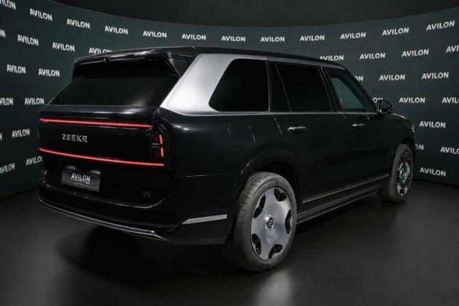 Новый Zeekr 9X 2025 года, цена 13 976 735 рублей, внедорожник, Автокод Объявления