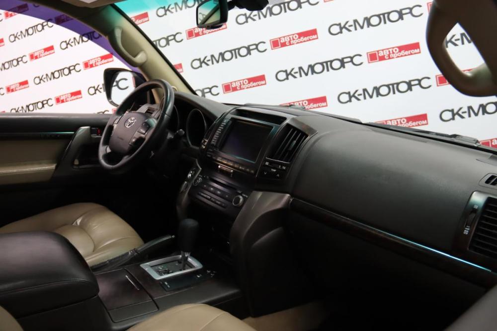Toyota Land Cruiser 200 Series Сургут  - изображение 9
