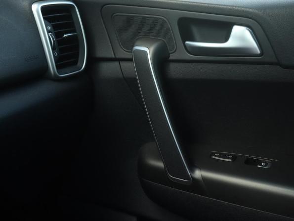 Kia Sportage IV Рестайлинг с пробегом 2020 года, цена 2 359 000 рублей, 73322 км, внедорожник, Автокод Объявления