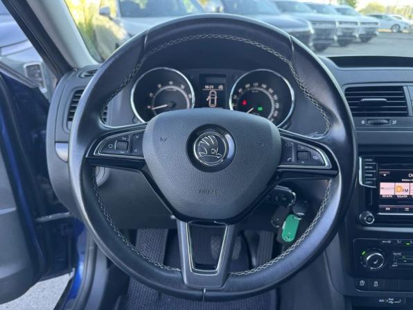 Skoda Yeti I Рестайлинг с пробегом 2017 года, цена 1 299 000 рублей, 183553 км, внедорожник, Автокод Объявления