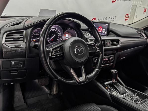 Mazda 6 III (GJ) Рестайлинг с пробегом 2018 года, цена 1 695 000 рублей, 235499 км, седан, Автокод Объявления