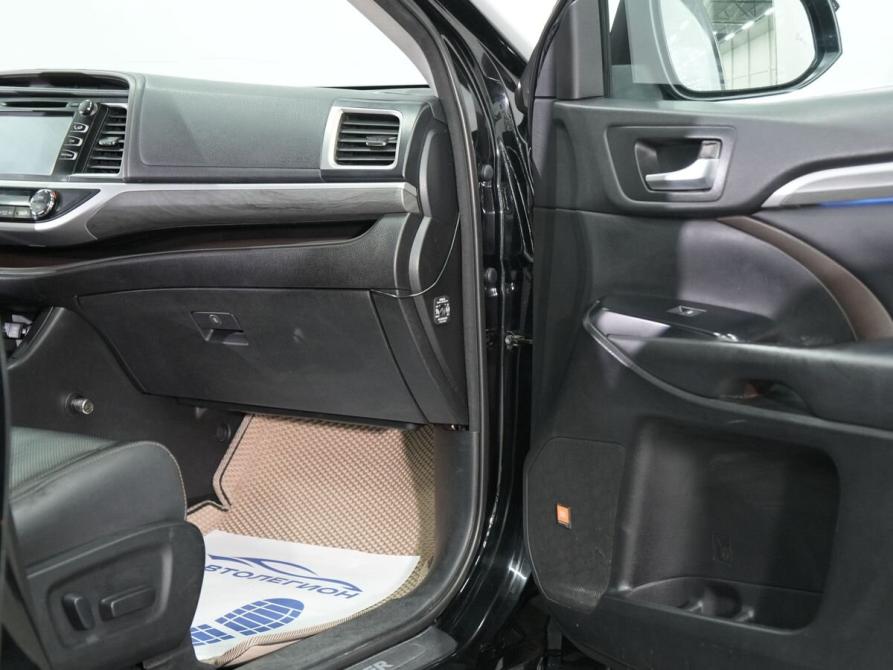 Toyota Highlander III (XU50) Рестайлинг Новосибирск  - изображение 18