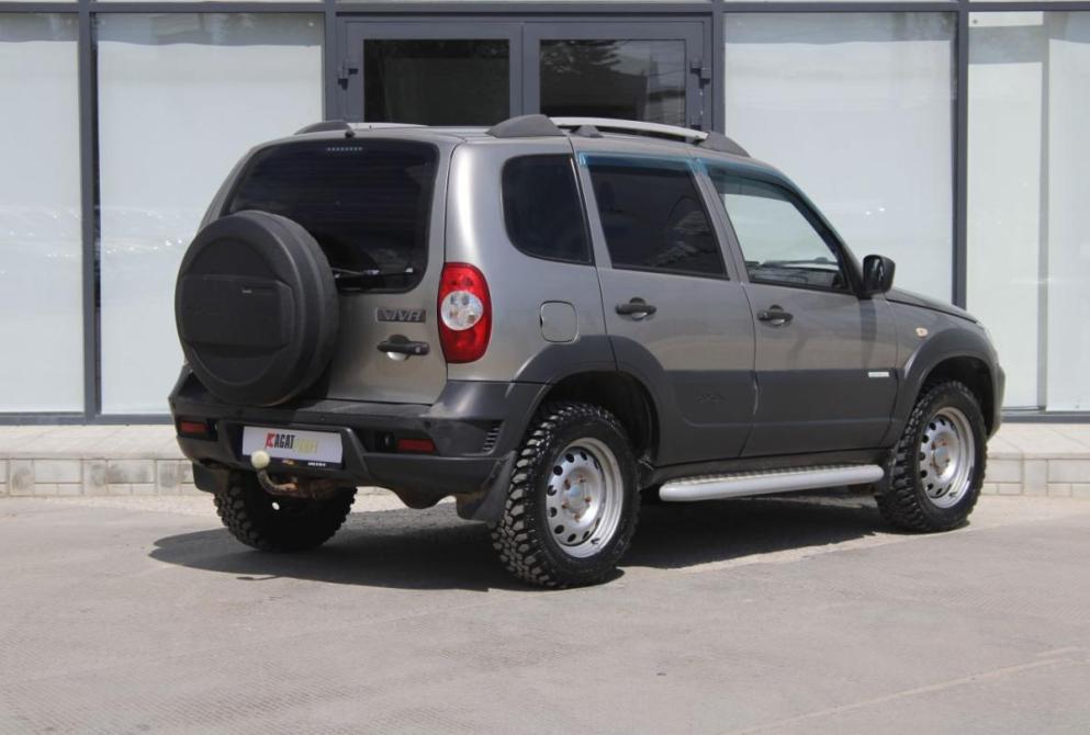 Chevrolet Niva I Рестайлинг Саратов  - изображение 6