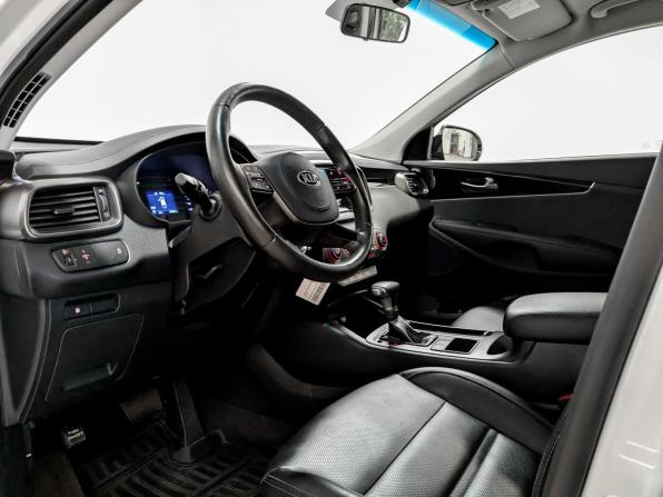 Kia Sorento III Prime Рестайлинг с пробегом 2018 года, цена 2 995 000 рублей, 20941 км, внедорожник, Автокод Объявления
