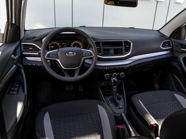 Lada (ВАЗ) Vesta I Рестайлинг (NG) с пробегом 2025 года, цена 1 365 000 рублей, 7561 км, седан, Автокод Объявления
