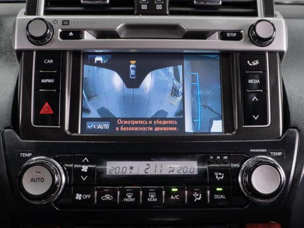 Toyota Land Cruiser Prado 150 Series Рестайлинг 1 с пробегом 2015 года, цена 3 949 000 рублей, 202836 км, внедорожник, Автокод Объявления