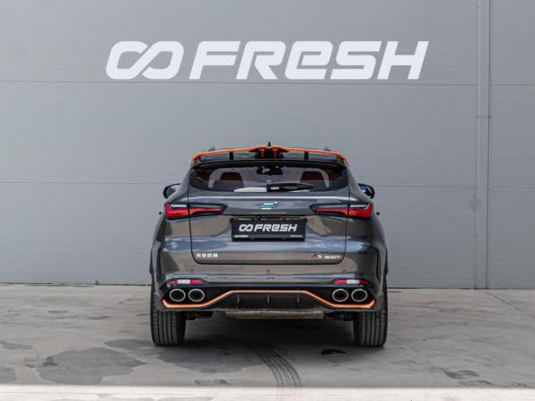 Oshan X5 с пробегом 2022 года, цена 1 940 000 рублей, 55394 км, внедорожник, Автокод Объявления