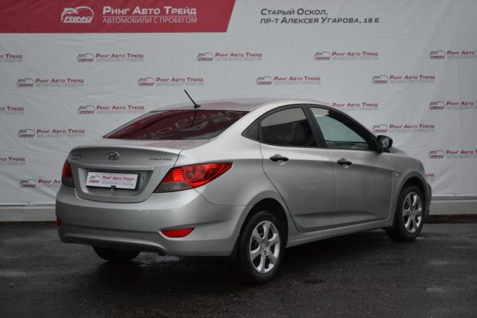 Hyundai Solaris I с пробегом 2013 года, цена 800 000 рублей, 127346 км, седан, Автокод Объявления