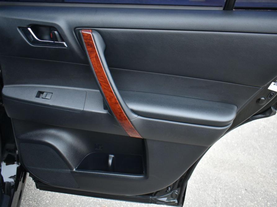 Toyota Highlander II (XU40) Рестайлинг Мурманск  - изображение 12