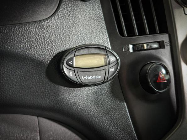 Hyundai H-1 II с пробегом 2014 года, цена 2 299 500 рублей, 108000 км, минивэн, Автокод Объявления