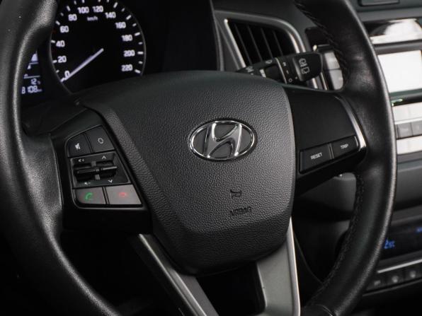 Hyundai Creta I Рестайлинг с пробегом 2021 года, цена 2 151 000 рублей, 118108 км, внедорожник, Автокод Объявления